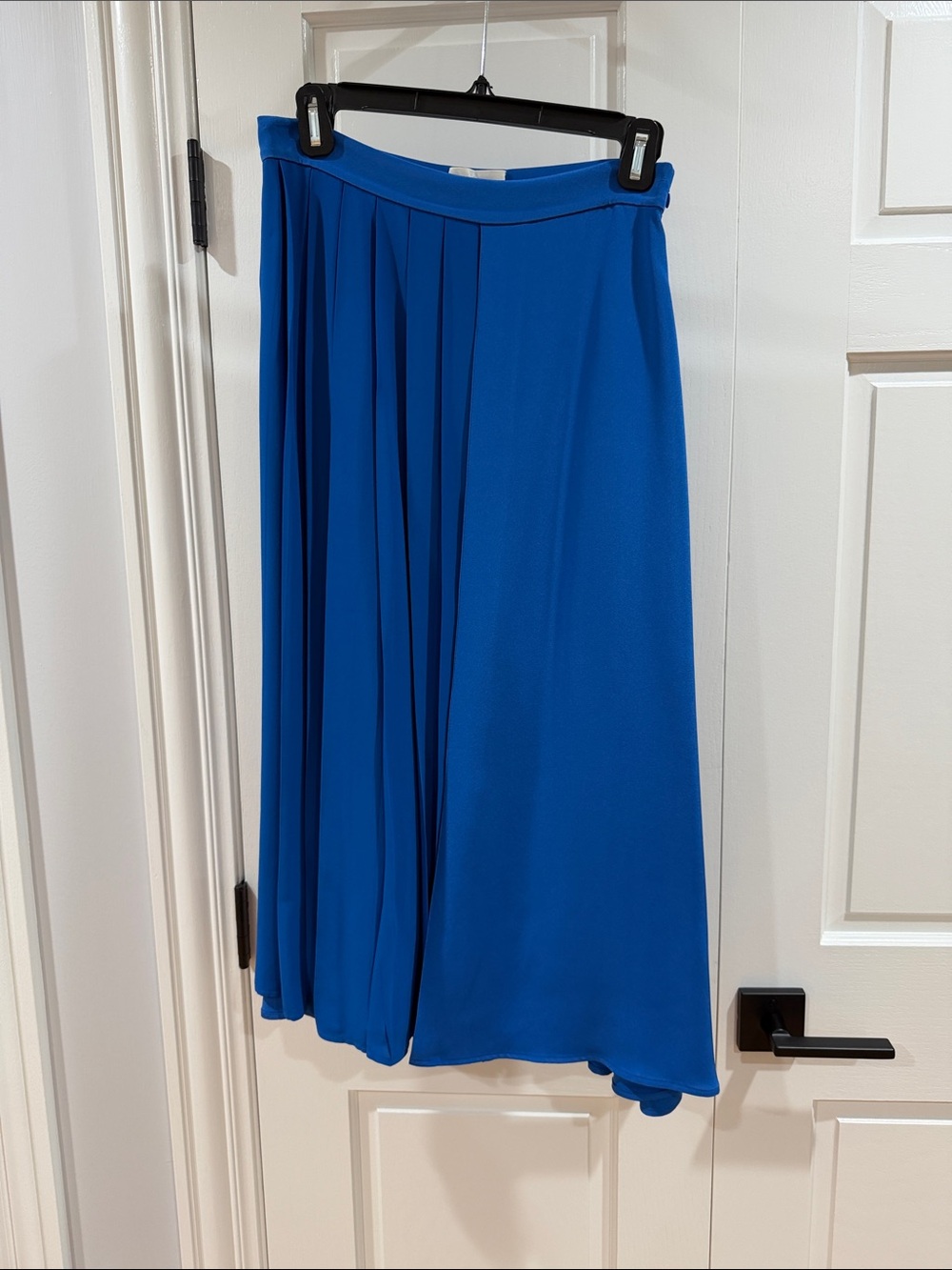 St John Pleated Midi Skirt in Blue Size 4